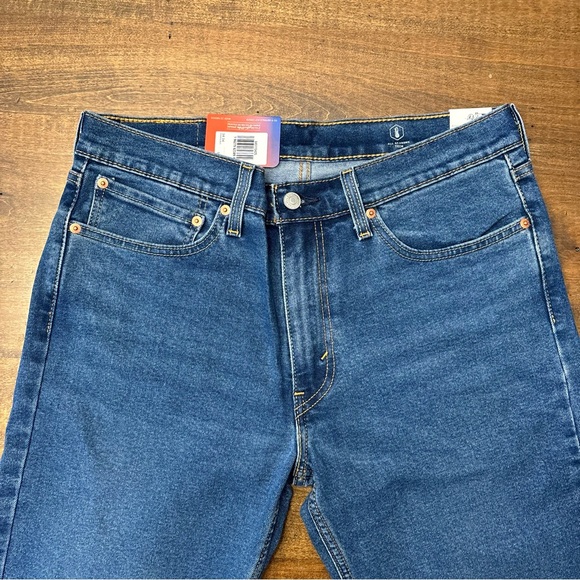 511™ SLIM FIT ALL SEASONS MEN'S JEANS - Picture 7 of 13